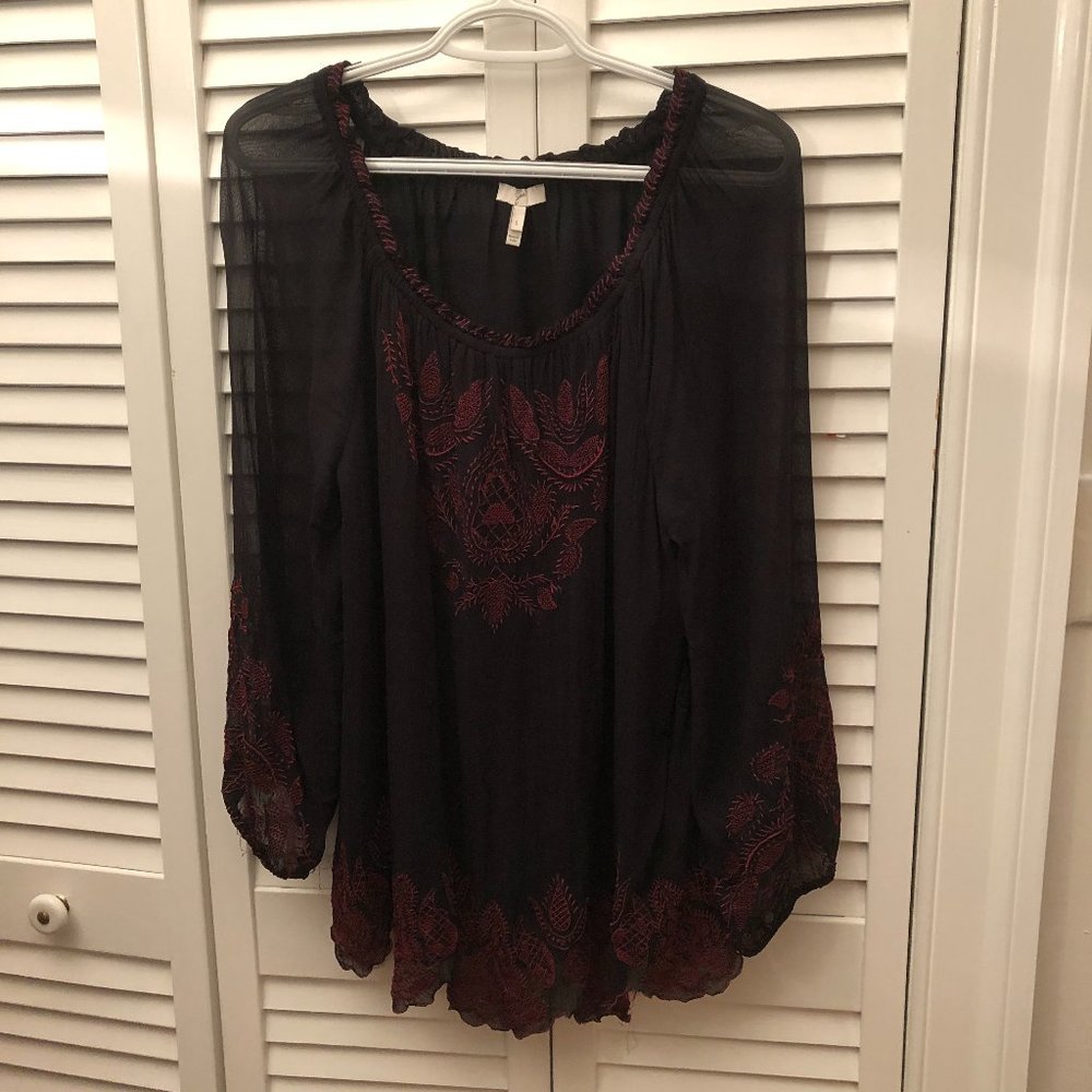 Joie Ariena Off-the-Shoulder Embroidered Blouse top Caviar/Cabernet Elasticized
